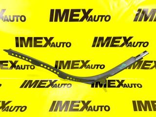 Запчасть накладка порога задняя левая Audi A4