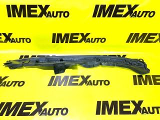 Запчасть пыльник крыла передний правый Infiniti M37