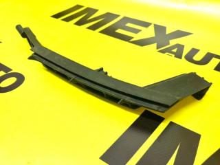 Запчасть кронштейн бампера задний правый Audi TT