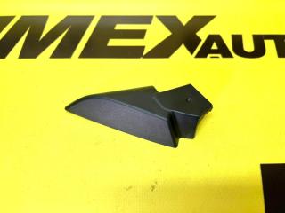 Запчасть накладка двери правая Audi TT