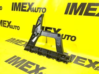 Запчасть кронштейн бампера задний правый Audi A4