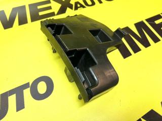 Запчасть кронштейн бампера задний левый Volvo V60
