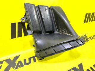 Запчасть воздуховод правый Porsche Cayenne