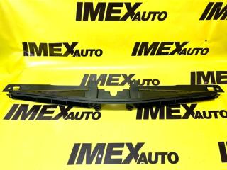 Фото запчасти кронштейн решетки радиатора Mercedes-Benz GLE контрактная запчасть Запчасть кронштейн решетки радиатора Mercedes-Benz GLE