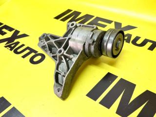 Фото запчасти кронштейн компрессора кондиционера VAG контрактная запчасть Запчасть кронштейн компрессора кондиционера VAG