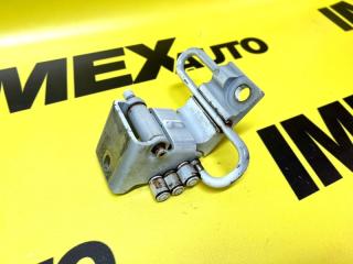 Запчасть петля двери передняя правая Porsche Cayenne