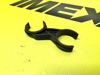 Запчасть кронштейн патрубка охлаждения mini Cooper