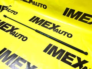 Запчасть амортизатор капота Audi S4