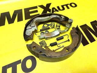 Колодки стояночного тормоза правые Lancer 10 2012 4B11T