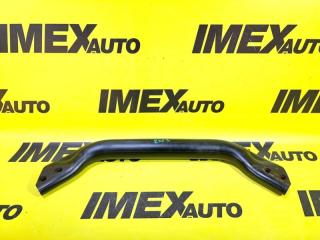 Запчасть балка поперечная Ford Explorer 3