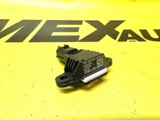 Фото запчасти датчик удара Ford Explorer 5 2012 контрактная запчасть Запчасть датчик удара Ford Explorer 5 2012