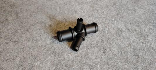 Запчасть фланец системы охлаждения