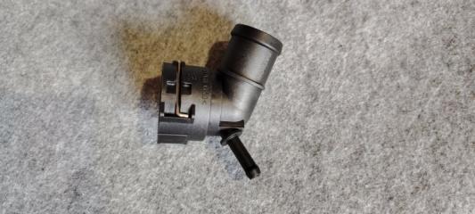 Запчасть фланец системы охлаждения