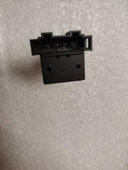 Датчик педали тормоза Volkswagen Touareg