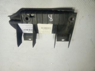 Кронштейн бампера задний правый Volvo S40 -04