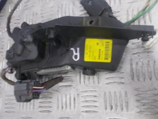 Блок розжига ксенона правый Volvo C30 2007-2010