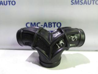 Патрубок воздушный Volkswagen Touareg 2003-2009