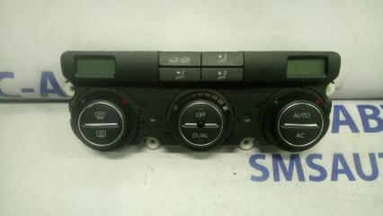 Блок управления климатом Volkswagen Passat