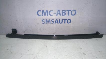 Направляющая стекла двери задняя левая Mercedes-Benz R-Class