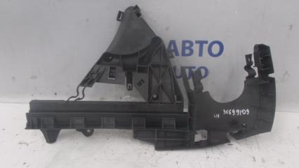 Кронштейн замка двери передний левый Volvo S40 2005-2007