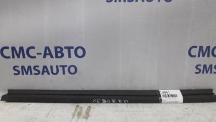 Запчасть молдинг стекла двери задний правый Volvo XC90 30745500 Б/У Молдинг стекла двери задний правый Volvo XC90 30745500 Б/У