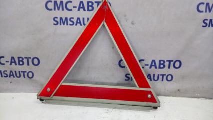 Знак аварийки Volkswagen Tiguan 2008-2011 контрактная Знак аварийки Volkswagen Tiguan 2008-2011