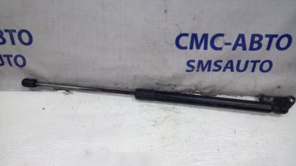 Амортизатор багажника задний Volkswagen Tiguan 2008-2011 контрактная Амортизатор багажника задний Volkswagen Tiguan 2008-2011