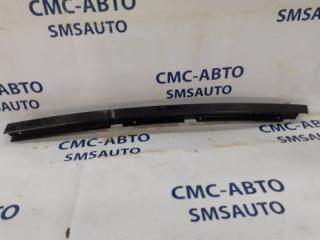 Направляющая стекла двери задняя левая Mercedes-Benz E-Class