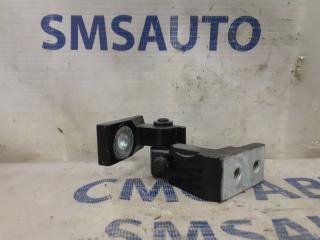 Петля двери Audi A6 Allroad 2006-2009