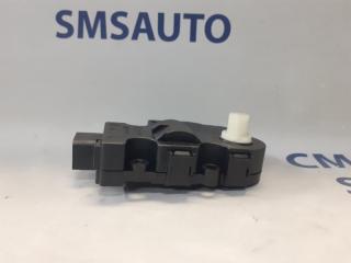 Моторчик заслонки отопителя CLS-Class W218 3.5