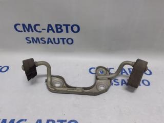 Кронштейн глушителя Mercedes-Benz GLK