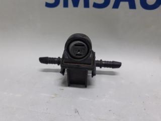 Форсунка омывателя лобового стекла Mercedes-Benz E-Class