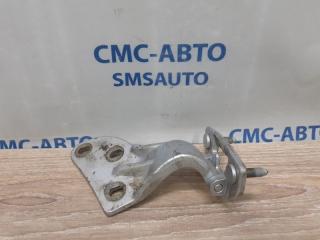 Петля багажника правая Mercedes-Benz ML контрактная Петля багажника правая Mercedes-Benz ML