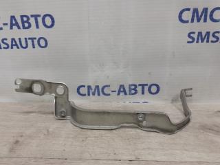 Кронштейн крыла передний левый Audi A6 Allroad 2013