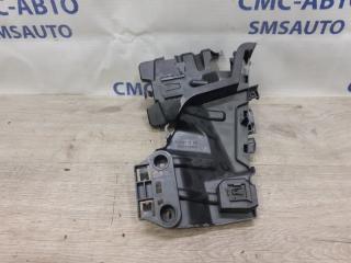 Кронштейн замка двери передний правый Volvo XC90 2014-2023