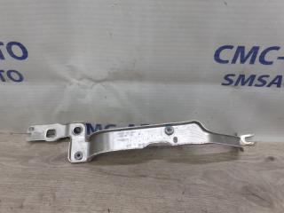 Кронштейн крыла передний левый Audi A6 Allroad 2013