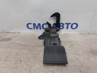 Крюк капота Audi A8 2012