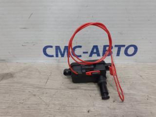 Запчасть замок лючка бензобака Audi A7 2012