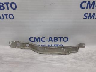 Кронштейн крыла передний левый Audi A6 2015