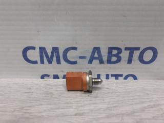 Запчасть датчик давления топлива Audi A8 2011