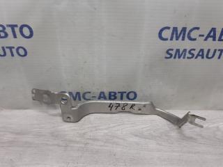 Кронштейн крыла передний правый Audi A6 Allroad 2013