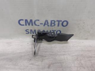 Крюк капота Audi A8 2014