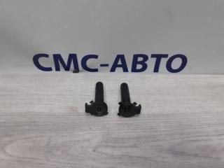 Запчасть кронштейн радиатора Audi A7