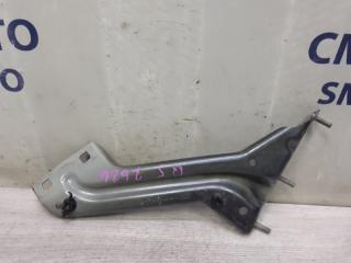 Кронштейн крыла левый Audi Q5