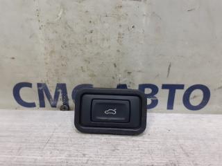 Кнопка багажника Audi A8 2013 контрактная Кнопка багажника Audi A8 2013
