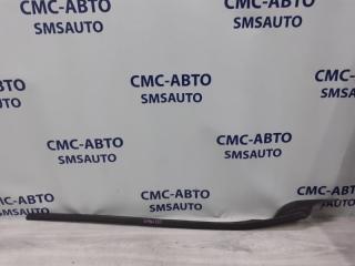 Молдинг лобового стекла правый Volvo V40 Cross country