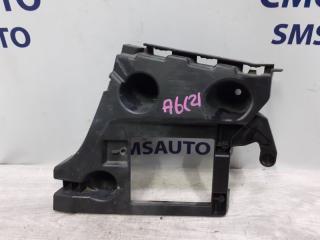 Кронштейн бампера задний правый Audi A6 контрактная Кронштейн бампера задний правый Audi A6