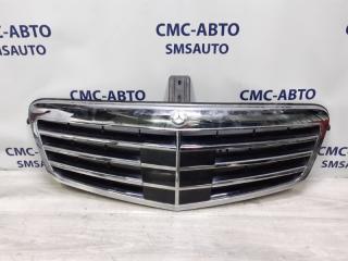 Решетка радиатора Mercedes-Benz E-Class