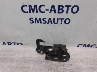 Крюк капота Volkswagen Touareg