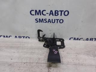 Крюк капота Audi A6 2015